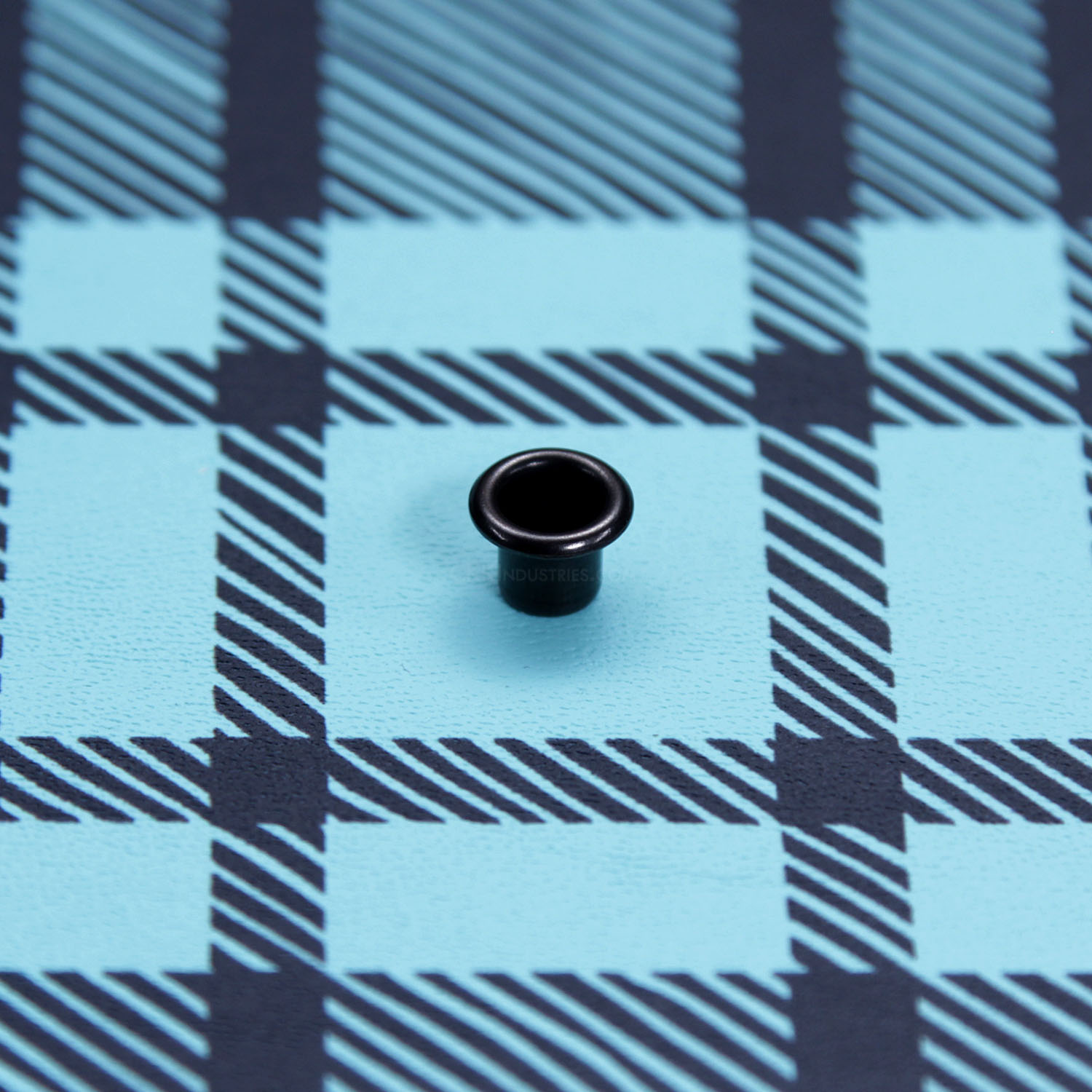 KYSHE-I-PLAID-TB-08
